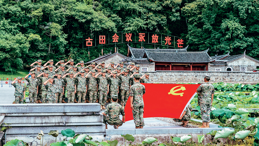 始終堅(jiān)持從政治上建設(shè)和掌握軍隊(duì)